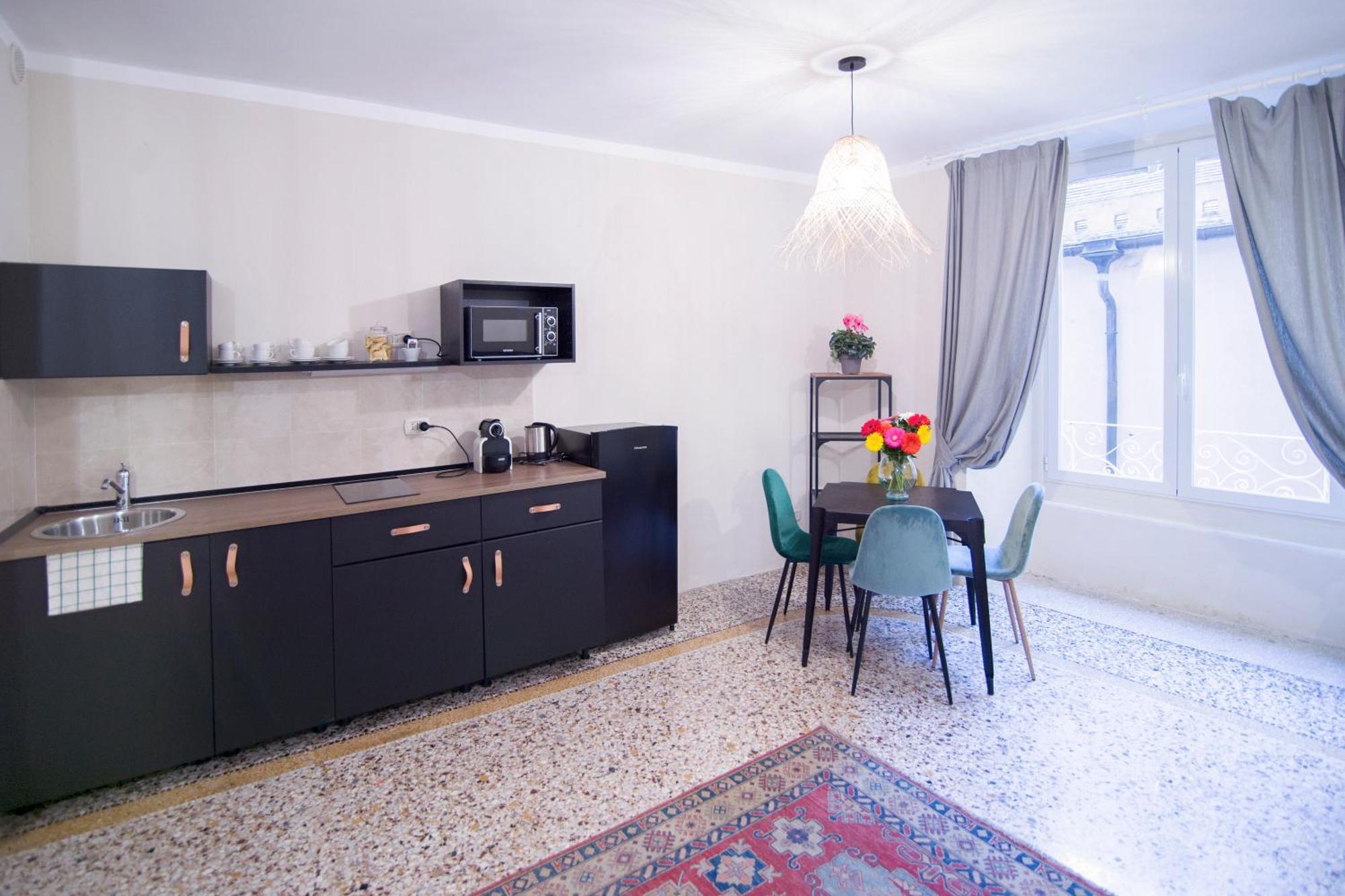 La Piazzetta Rooms & Apartments Генуя Екстер'єр фото